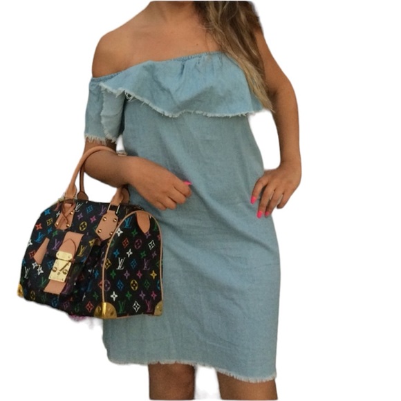 Off the shoulder denim dress. Size small - Picture 3 of 6